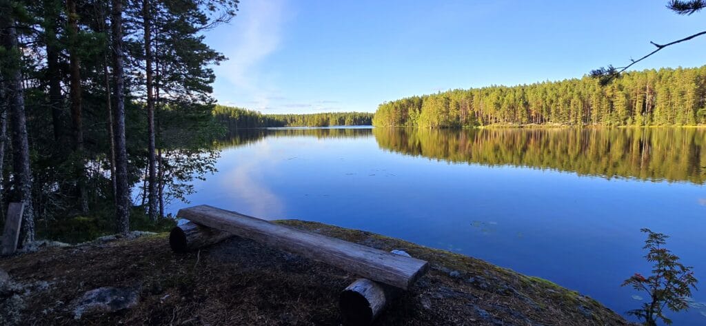 Järvimaisema luontopolulta, rakentaminen