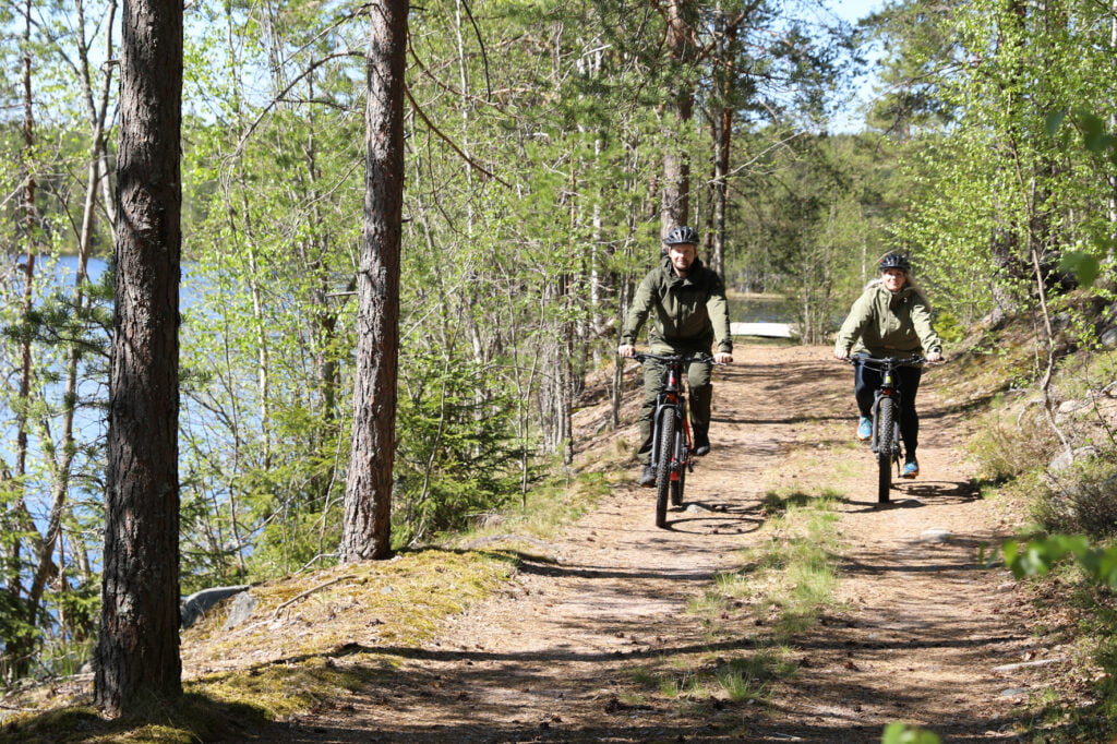 Metsämuseo, Geopark, pyöräilijät