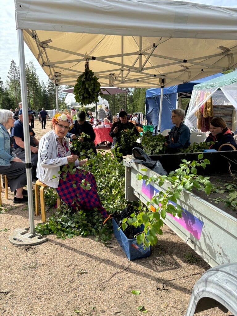 Lapinnevan markkinat 2024 ja vihdan sidonnan perinteet