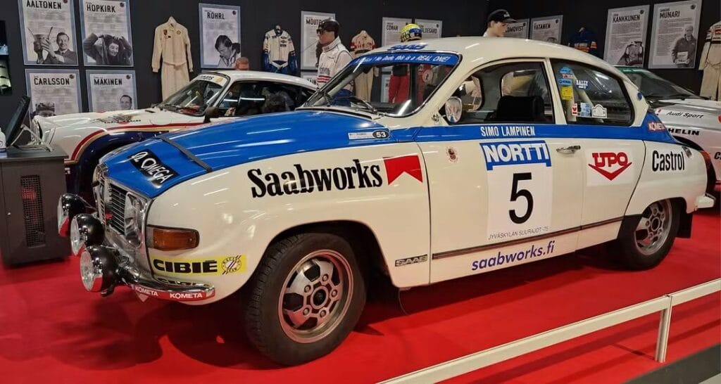 Ralliauto